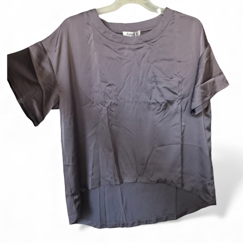 Satin Gray Pocket Tee Lounge Top with High Low Hem Size L